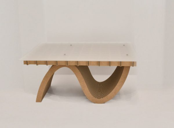 cardboard_plastic_table